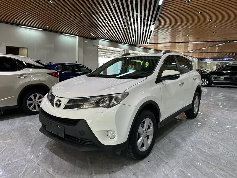 Toyota RAV4 2.5L Auto 4WD Elite Edition, 2013 — фото 1