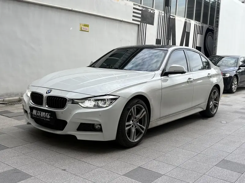 BMW 3-Series, 2019