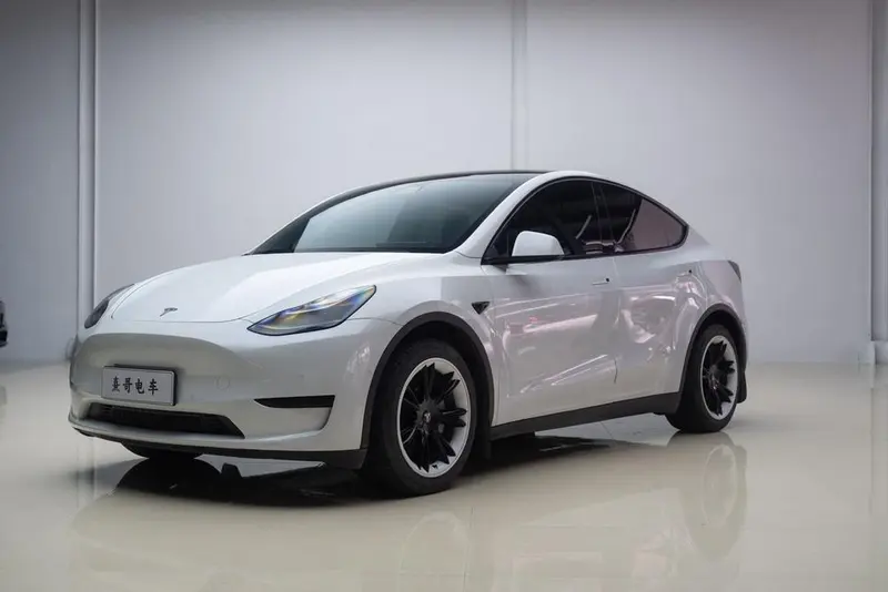 Tesla Model Y Facelift Edition, 2022 — фото 1
