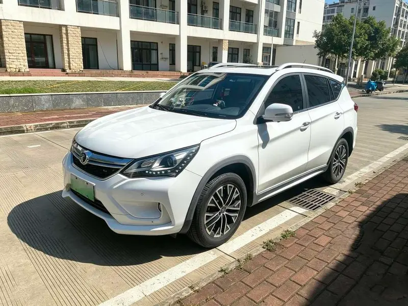 BYD Song EV, 2017