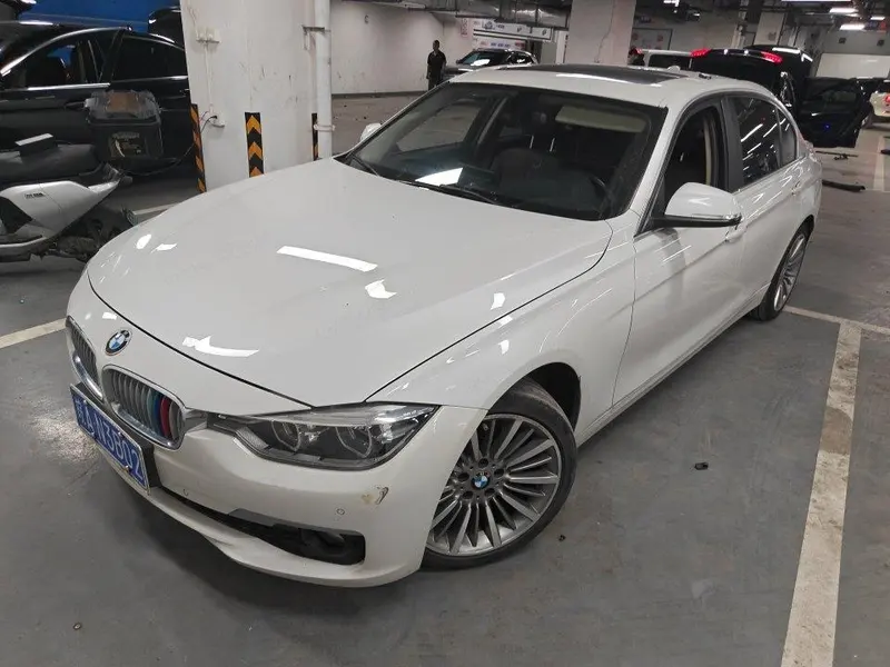 BMW 3-Series, 2019