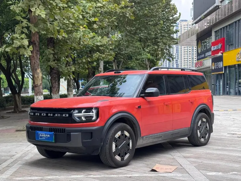 Ford Zhiqu Bronco 墨钻 гибрид EREV, 2026 — фото 1