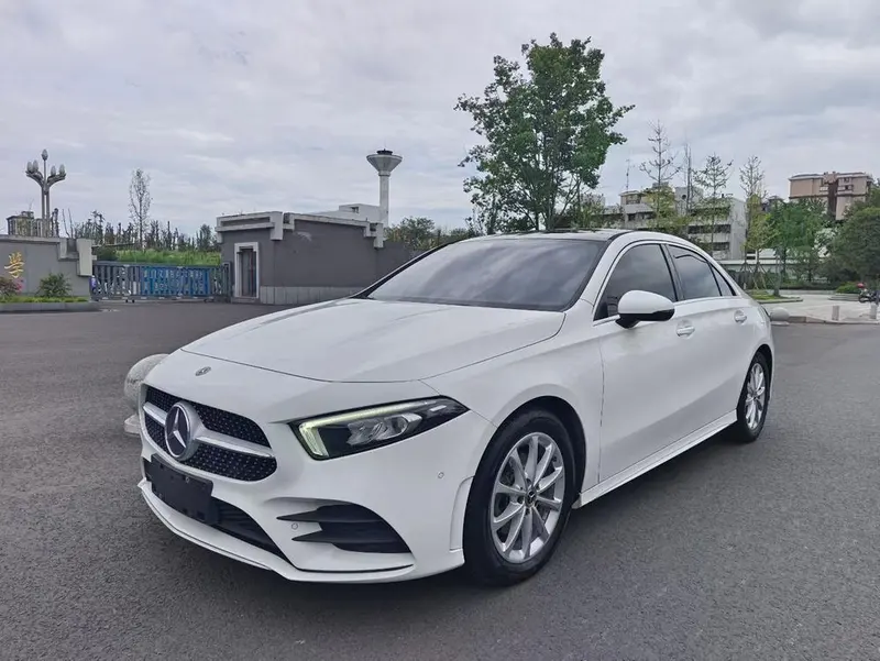 Mercedes-Benz A-Class A 200 L Sport, 2020 — фото 1