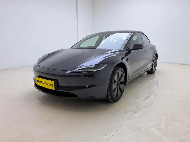 Tesla Model 3 Facelift Edition, 2025 — фото 1