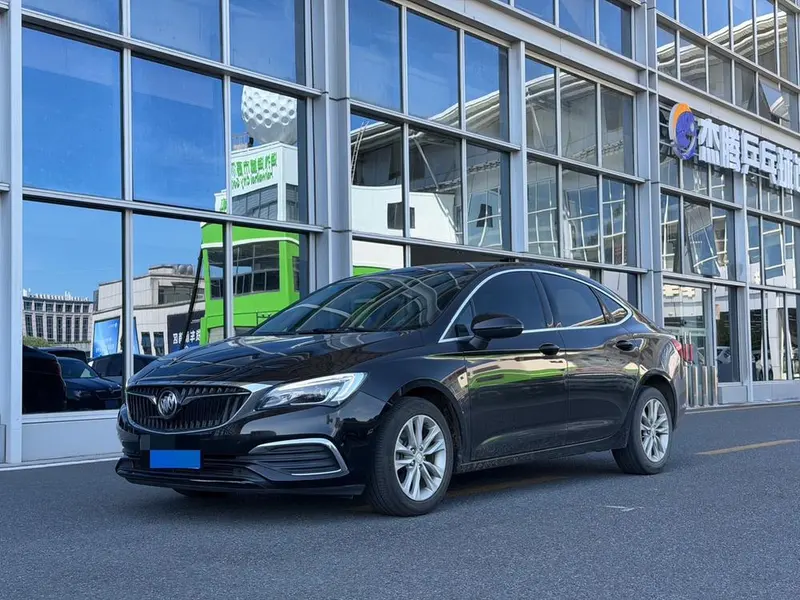 Buick Verano Sedan 20T Dual Clutch Elite Version, 2018 — фото 1