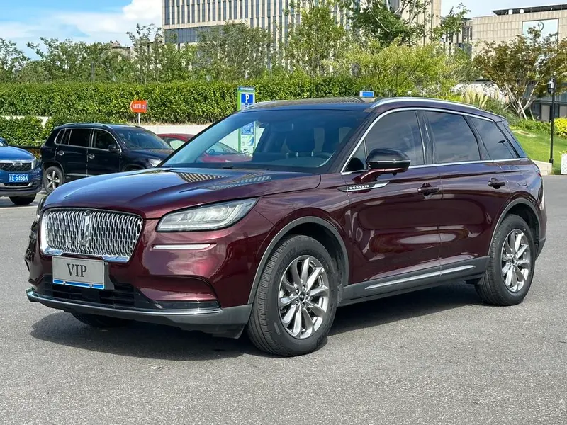 Lincoln Corsair, 2021