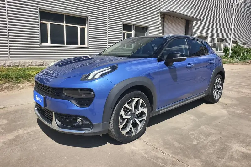 Lynk & Co 02 2.0T DCT 4WD Dynamic Pro Edition CN5, 2018 — фото 1