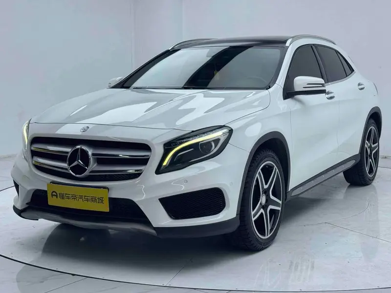 Mercedes-Benz GLA GLA 200 Version, 2016 — фото 1