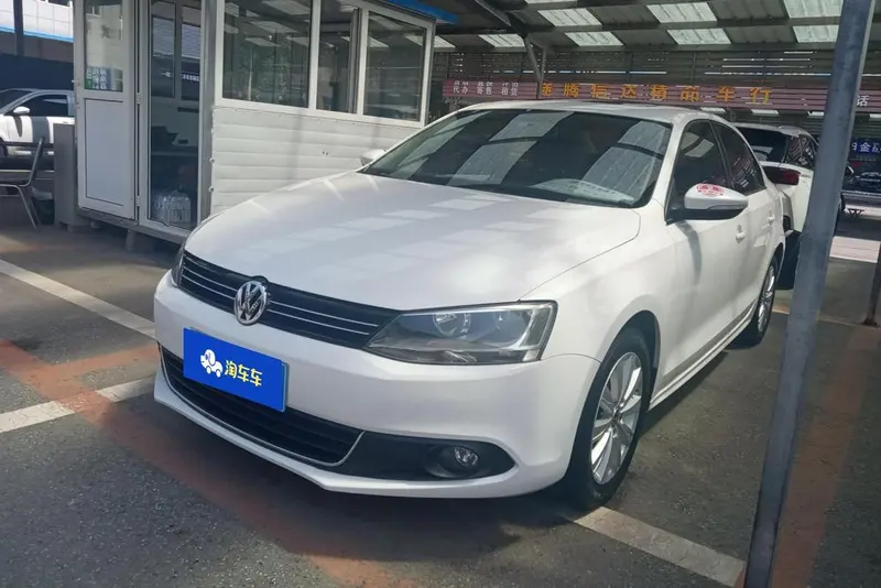 Volkswagen Sagitar, 2014