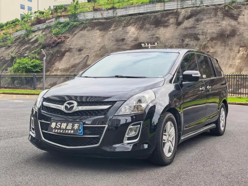 Mazda 8, 2011