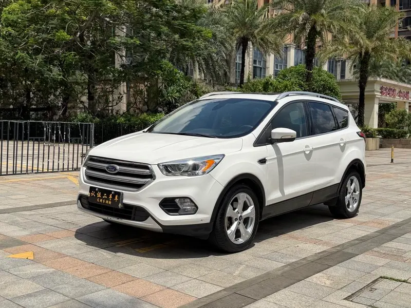 Ford Kuga, 2018