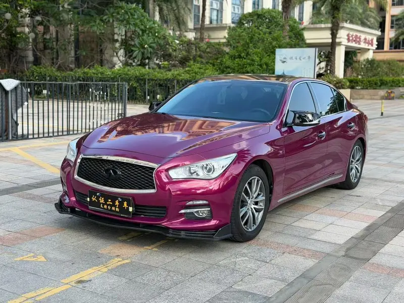 Infiniti Q50L, 2015
