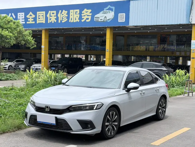 Honda Civic 2.0L e:HEV Edition, 2022 — фото 1