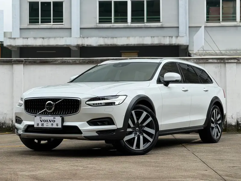 Volvo V90, 2021