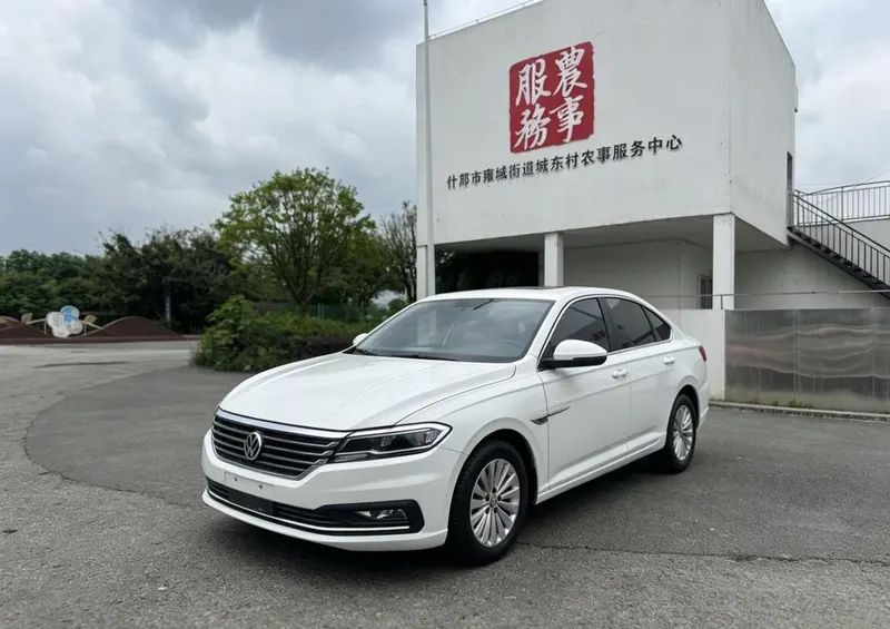 Volkswagen Lavida 1.5L Auto Comfort Edition CN6, 2019 — фото 1