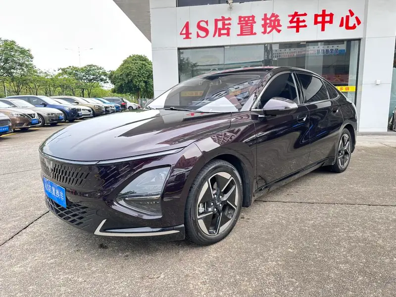 Wuling Starlight PHEV, 2024