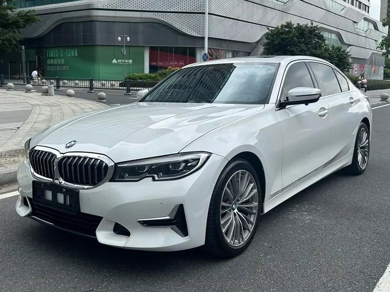 BMW 3-Series, 2020
