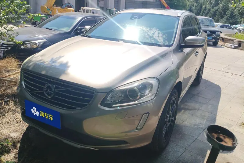 Volvo XC60, 2015
