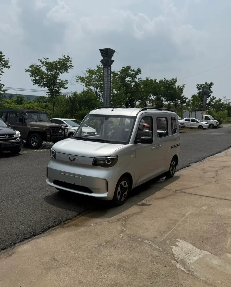 Wuling Zhiguang EV, 2025