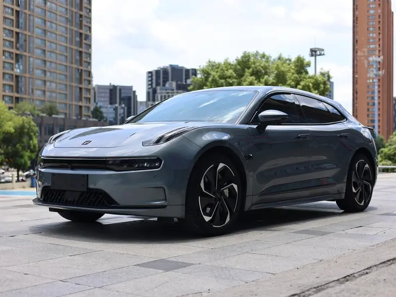 Zeekr 001, 2022