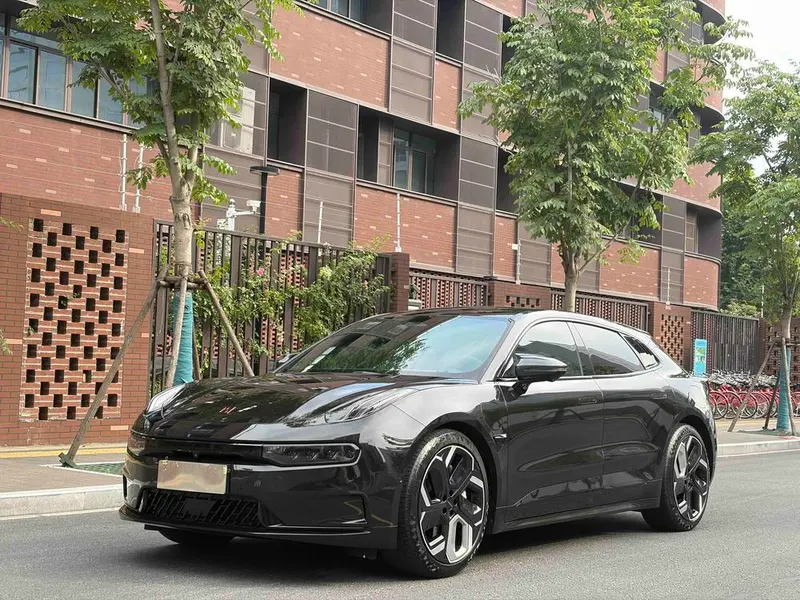 Zeekr 001, 2022
