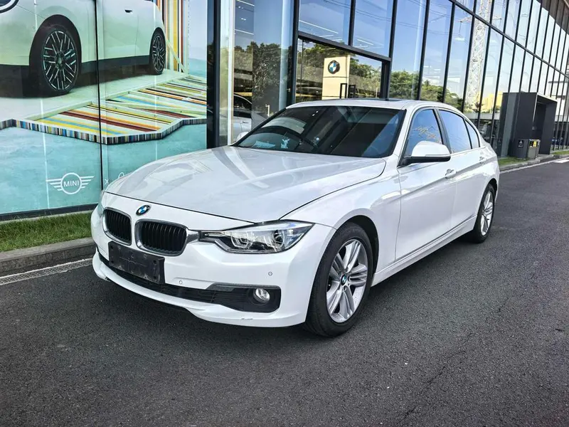 BMW 3-Series, 2016