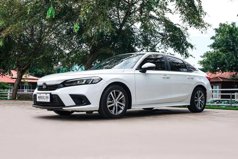 Honda Civic 240TURBO CVT Dynamic Edition, 2023 — фото 1