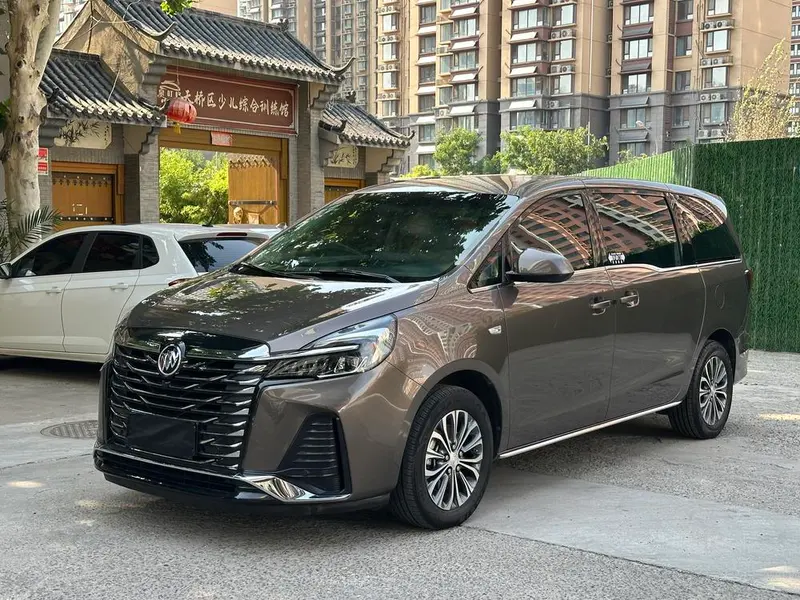 Buick GL8 2.0T Comfort Version, 2023 — фото 1