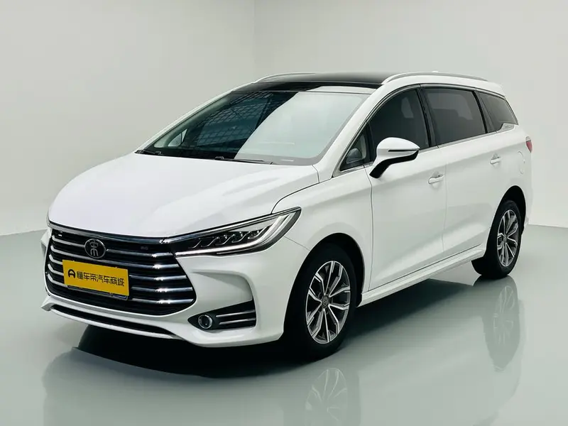 BYD Song MAX 1.5T Auto Smart Connected Version 6 Seater CN6, 2019 — фото 1