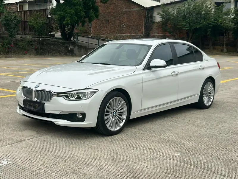 BMW 3-Series, 2018