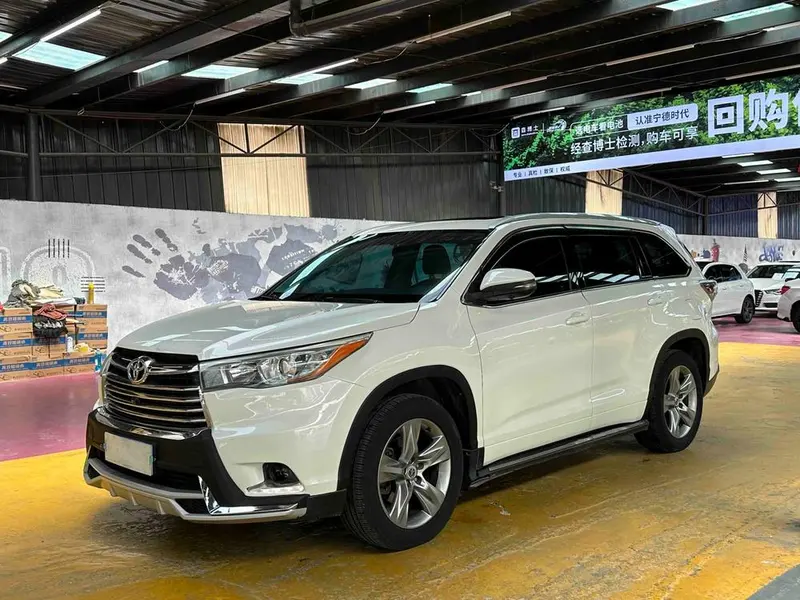 Toyota Highlander, 2015