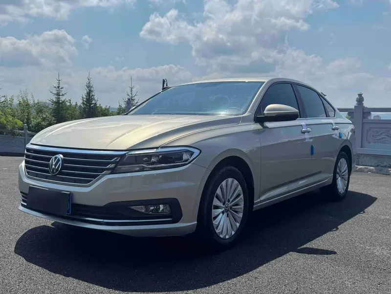 Volkswagen Lavida 1.5L Auto Comfort Edition, 2022 — фото 1