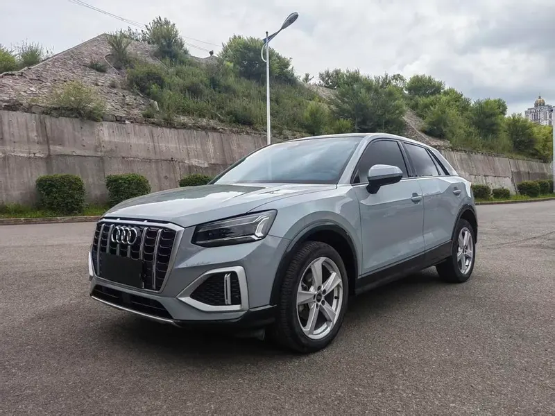 Audi Q2L, 2022