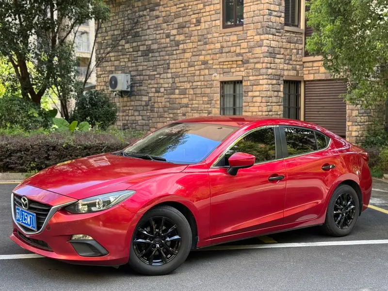 Mazda 3 Axela, 2014