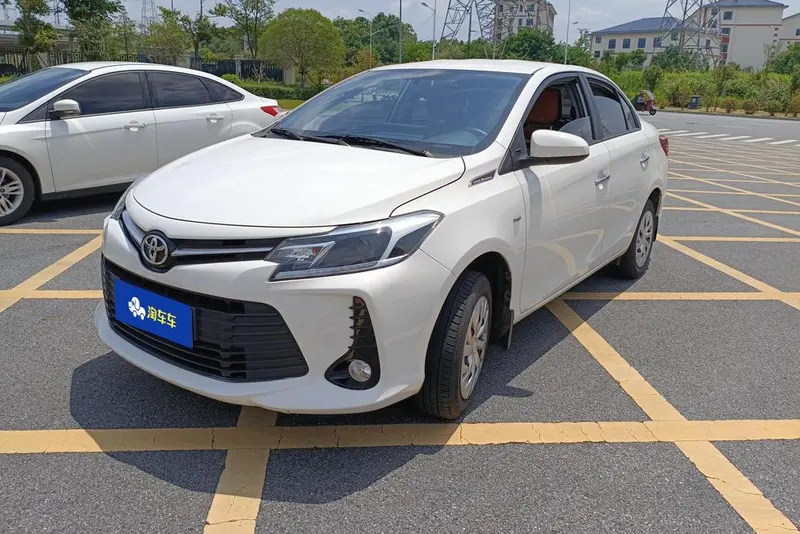 Toyota Vios 1.5L CVT 20 Anniversary Edition, 2022 — фото 1