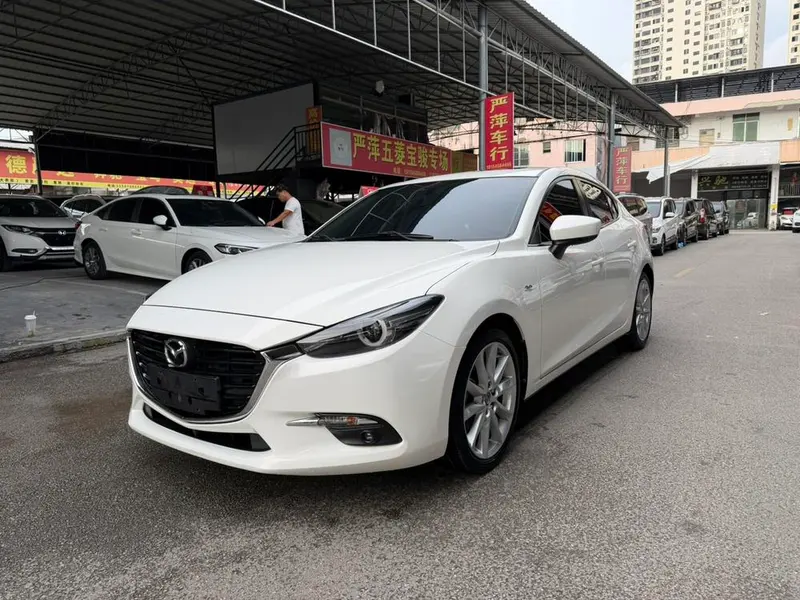 Mazda 3 Axela, 2017