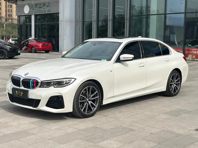 BMW 3-Series, 2021