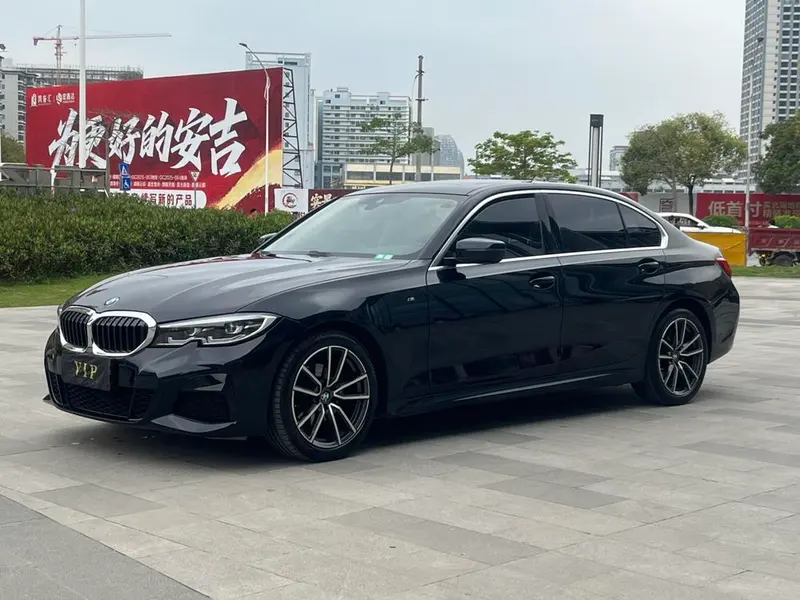 BMW 3-Series, 2021