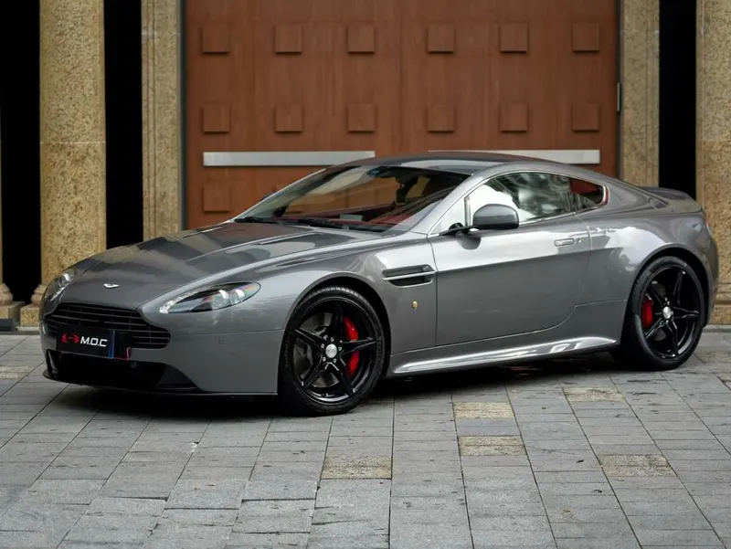 Aston Martin Vantage, 2016