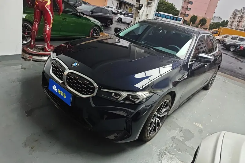 BMW 3-Series, 2023