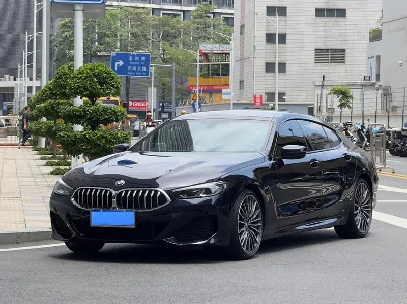 BMW 8-Series, 2021