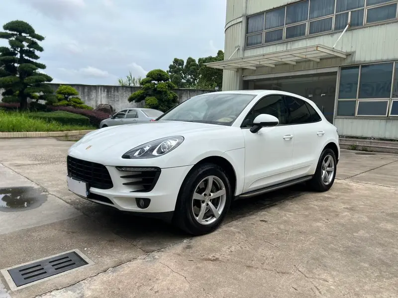 Porsche Macan, 2016