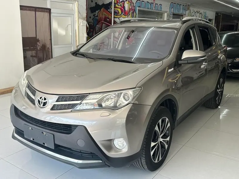 Toyota RAV4 2.5L Auto 4WD Luxury Edition, 2015 — фото 1