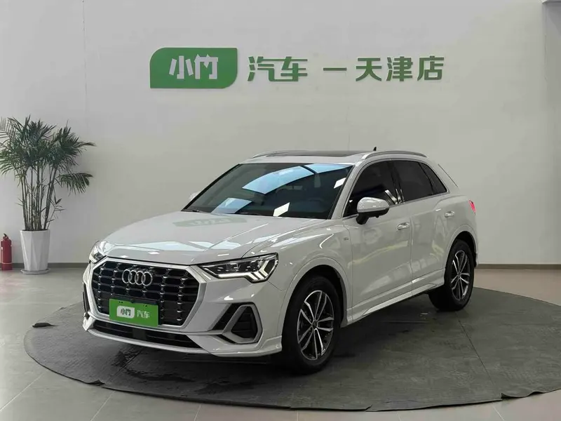 Audi Q3 35 TFSI Version, 2022 — фото 1