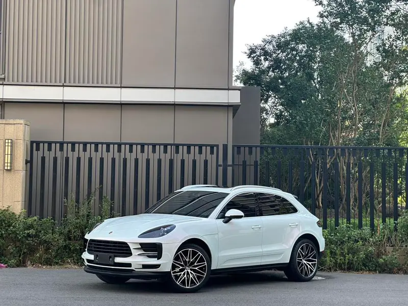 Porsche Macan, 2020