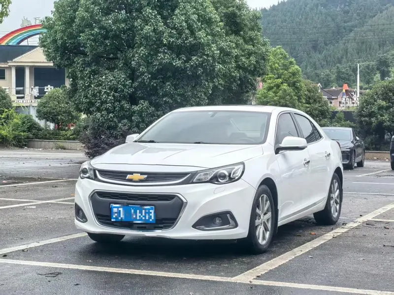 Chevrolet Malibu 1.5T Auto Luxury Edition, 2017 — фото 1
