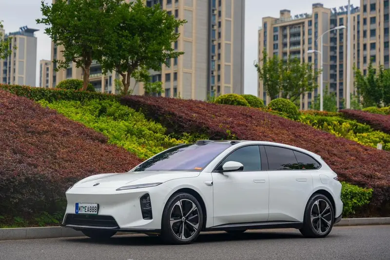 NIO ET5T 75kWh, 2025 — фото 1