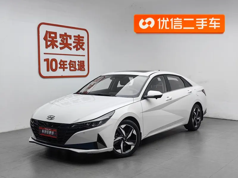 Hyundai Elantra 1.5L CVT LUX Premium Edition, 2021 — фото 1