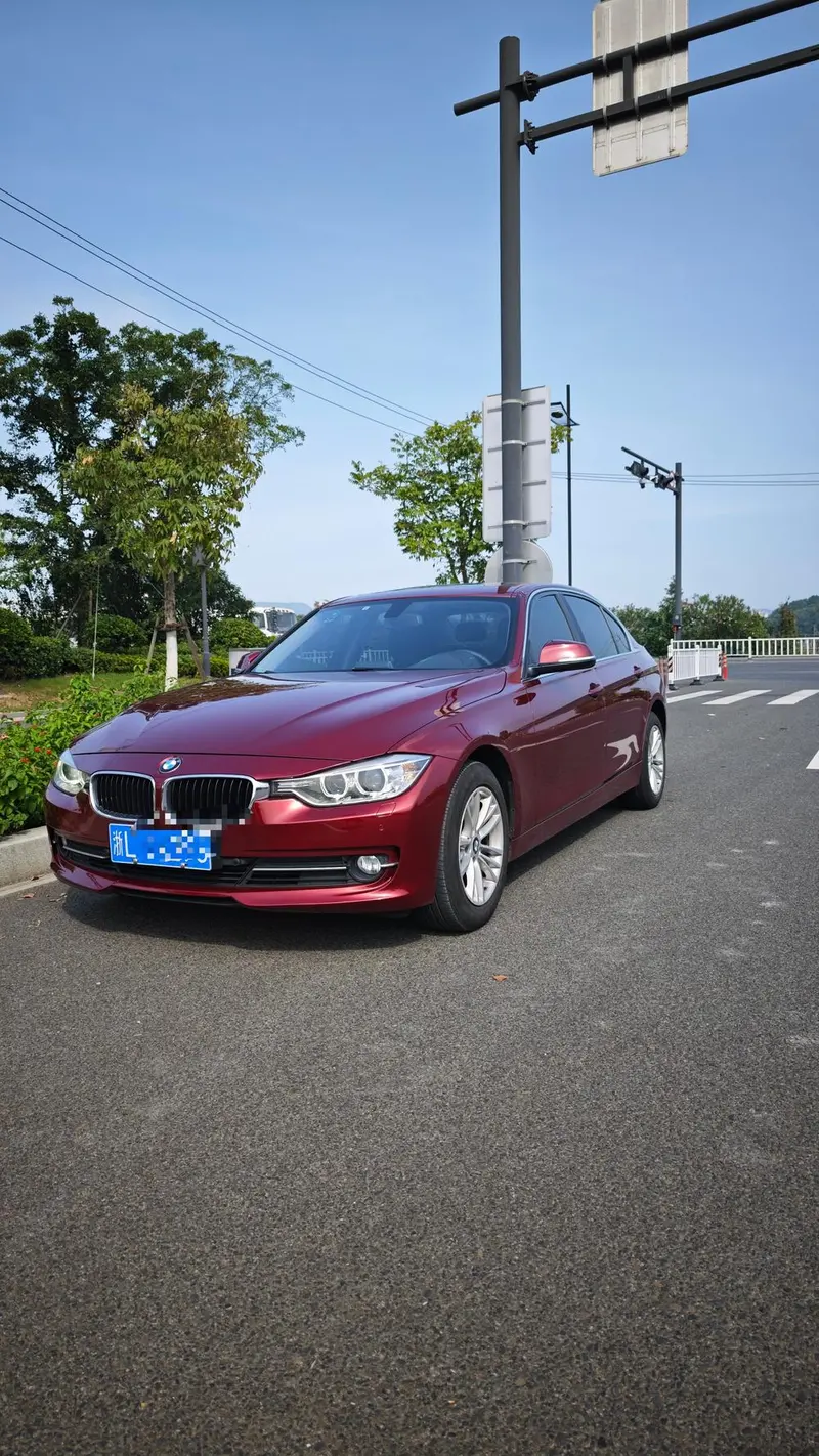 BMW 3-Series, 2015