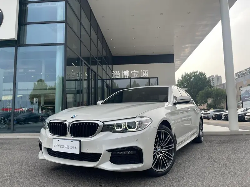 BMW 5-Series, 2019